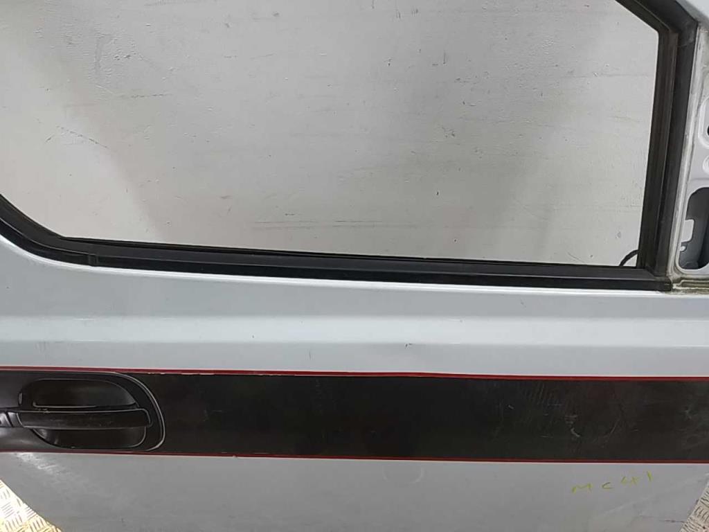 Накладка крыла (уголок зеркала) переднего правого к Hyundai Grand Starex, 2008, купить | DT-00-00163622. Фото #2